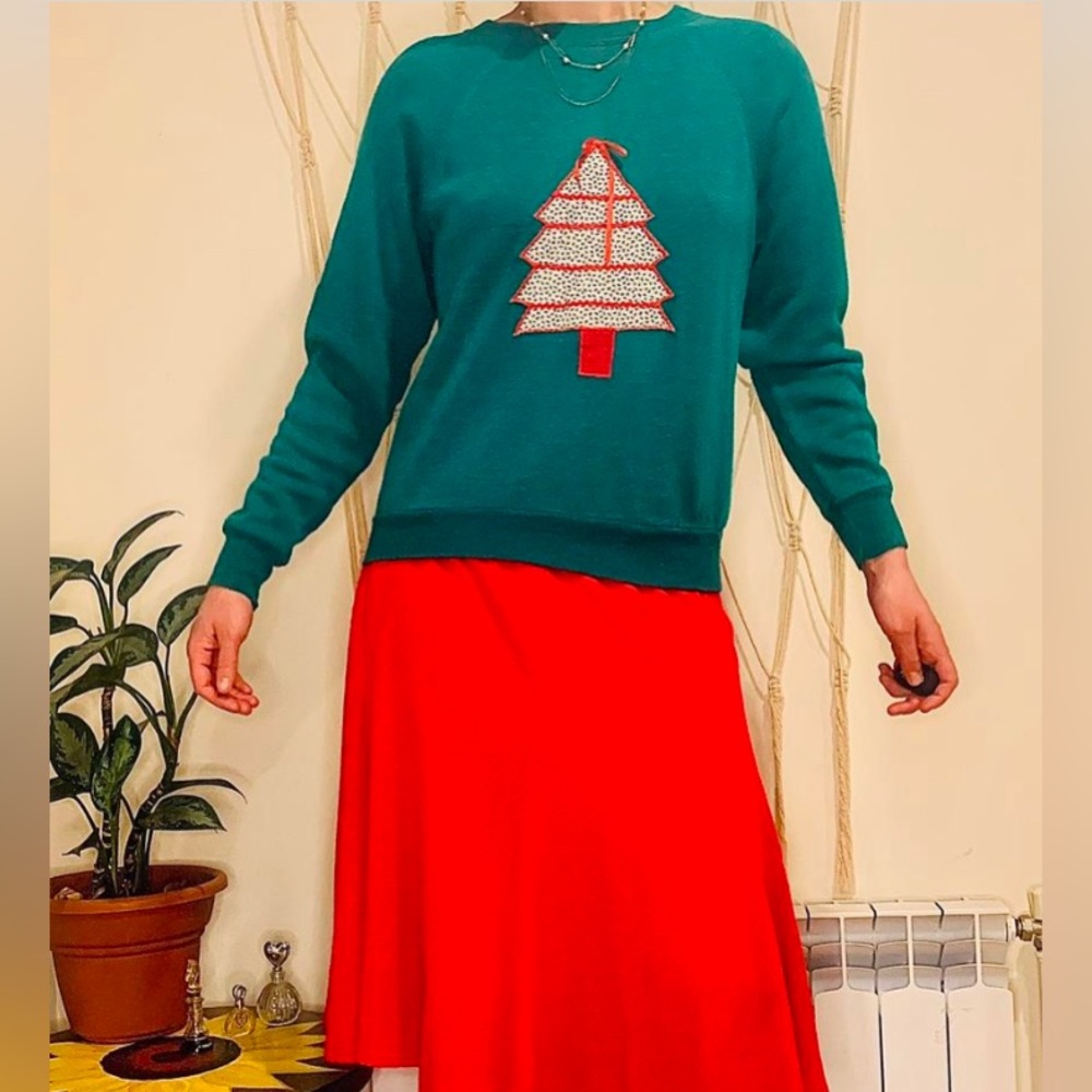 Christmas Holiday Tree appliqué crewneck sweater